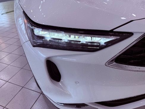 Used 2024 Acura MDX SH-AWD w/ Technology Package image 18