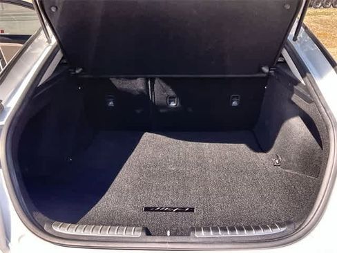 Used 2019 Kia Stinger Premium image 20
