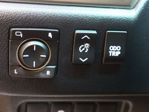 Used 2019 Lexus GX 460 Premium image 40