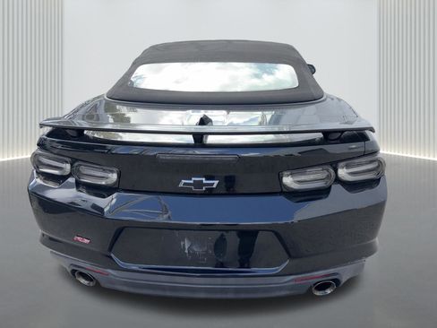 Used 2020 Chevrolet Camaro LT w/ RS Package image 14