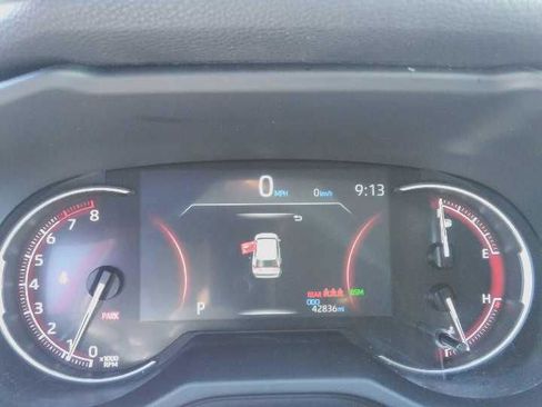 Used 2024 Toyota RAV4 Adventure image 6