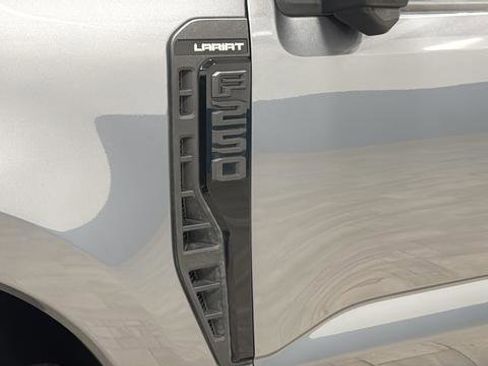 Used 2024 Ford F250 Lariat w/ Sport Appearance Package AWD/4WD image 43