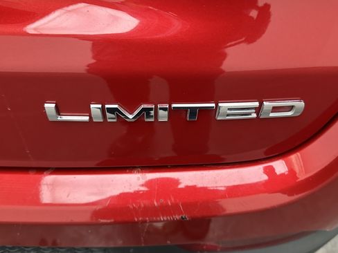 Used 2025 Jeep Compass Limited AWD/4WD image 13