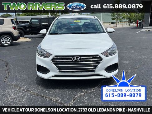 Used 2020 Hyundai Accent SE FWD image 3