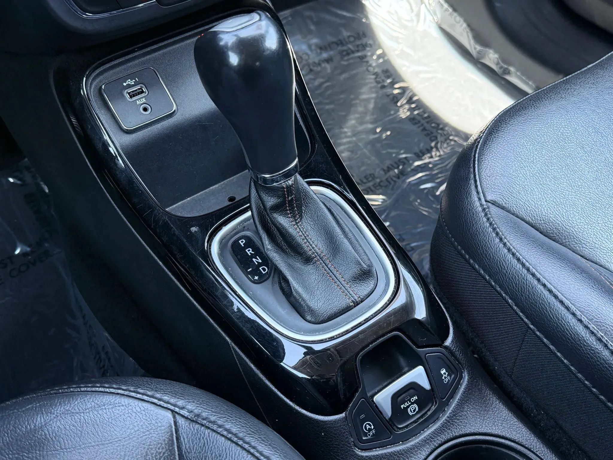 Used 2019 Jeep Compass Limited FWD image 27