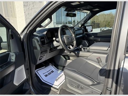 Used 2025 Ford F150 Lariat w/ Equipment Group 502A High image 22