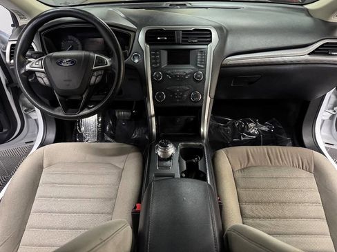 Used 2019 Ford Fusion S image 40