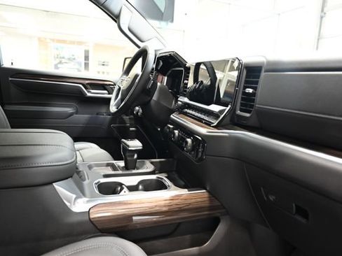 New 2026 Chevrolet Silverado 1500 RST w/ RST All Star Premium Package AWD/4WD image 16