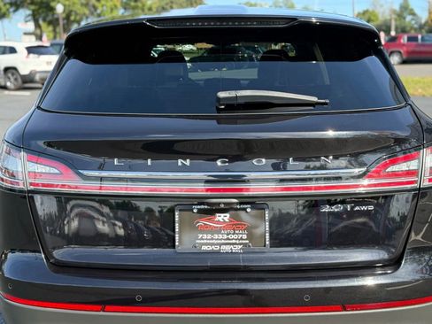 Used 2019 Lincoln Nautilus Select image 60