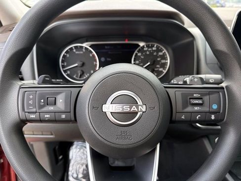 Used 2023 Nissan Rogue SV FWD image 28