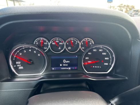 Used 2021 Chevrolet Silverado 1500 LT Trail Boss w/ Convenience Package II image 18