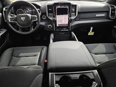 New 2026 RAM 1500 4x4 Crew Cab image 9