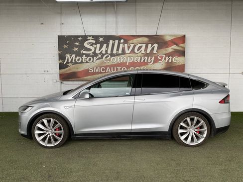 Used 2016 Tesla Model X P90D image 2