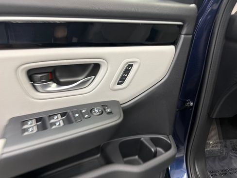 Used 2023 Honda Pilot EX-L image 12