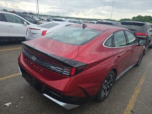 Used 2025 Hyundai Sonata SEL FWD image 3