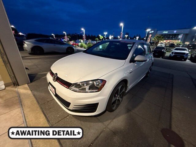 Used 2016 Volkswagen GTI S FWD image 1