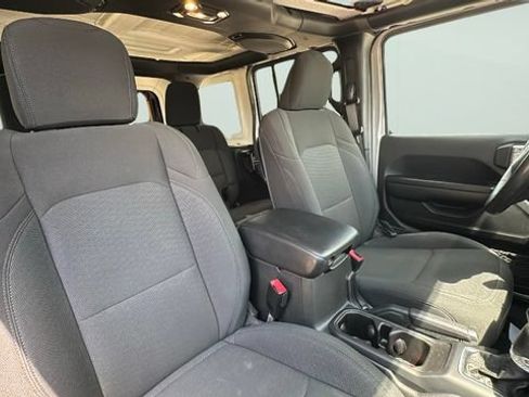Used 2021 Jeep Wrangler Unlimited Sport AWD/4WD image 22