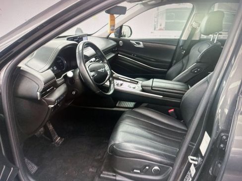 Used 2024 Genesis GV80 2.5T image 8