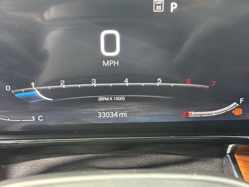 Used 2023 Jeep Grand Wagoneer L Series III image 22