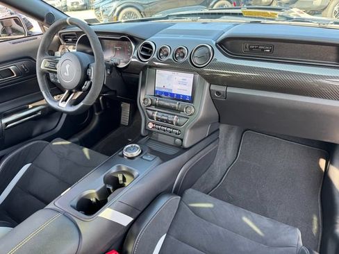 Used 2020 Ford Mustang Shelby GT500 w/ Technology Package RWD image 15
