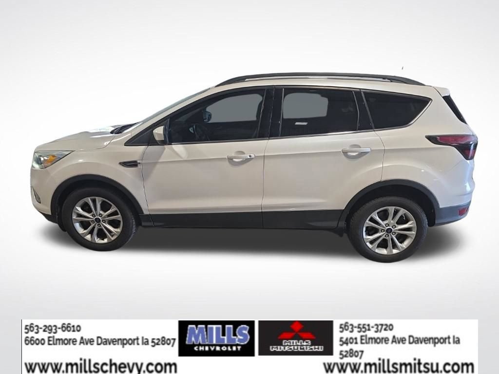 Used 2017 Ford Escape SE w/ SE Leather Comfort Package FWD image 2