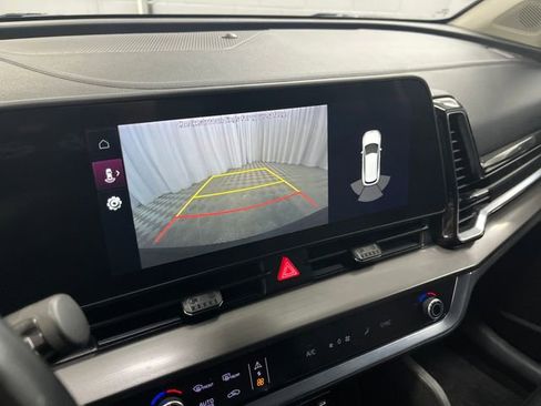 Certified 2023 Kia Sportage EX image 21