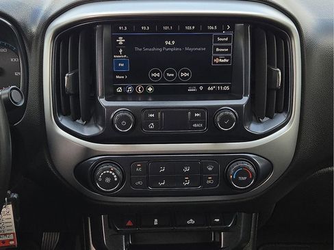 Used 2019 Chevrolet Colorado LT AWD/4WD image 13
