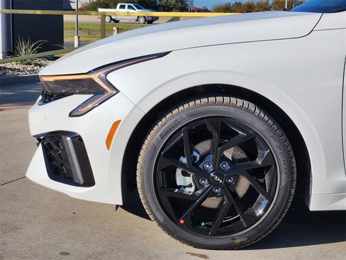 New 2026 Kia K5 GT-Line image 5