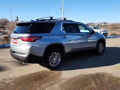 Certified 2023 Chevrolet Traverse LT image 8