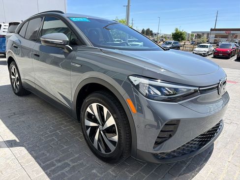 Certified 2023 Volkswagen ID.4 Pro image 9