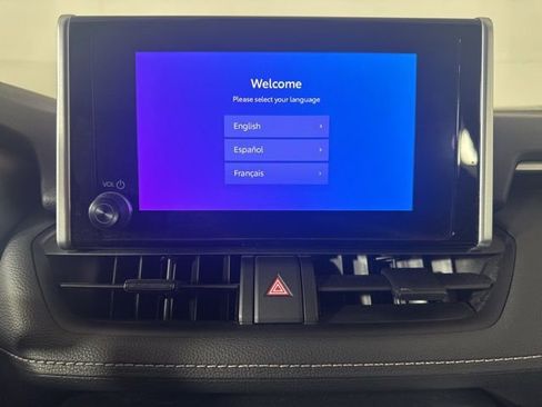 Used 2023 Toyota RAV4 AWD Hybrid image 15