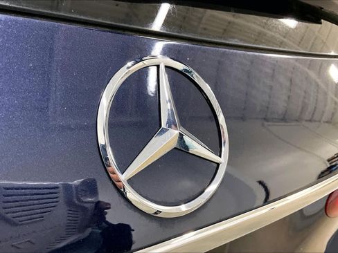 Used 2022 Mercedes-Benz GLC 300 image 30