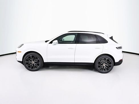 New 2026 Porsche Cayenne AWD/4WD image 2