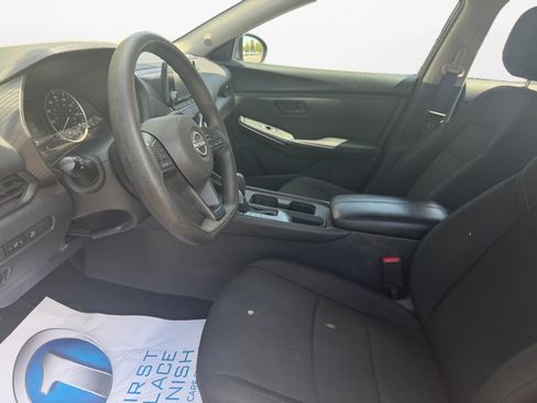 Certified 2024 Nissan Sentra S FWD image 9