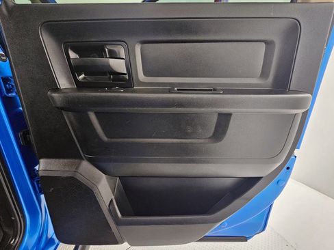 Used 2020 RAM 3500 Tradesman image 28