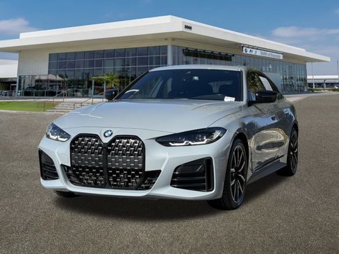 Certified 2023 BMW 430i Gran Coupe w/ M Sport Package image 4