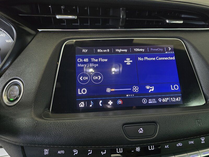 Used 2020 Cadillac XT4 Premium Luxury FWD image 28