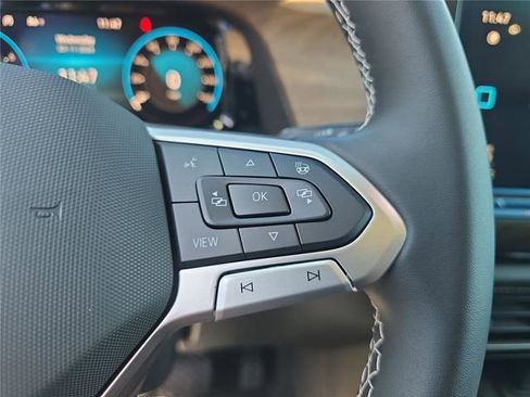 New 2026 Volkswagen Atlas SE image 25