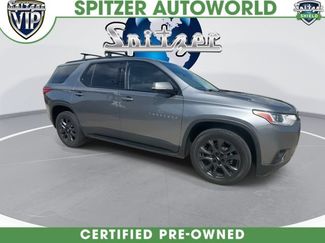 Used 2020 Chevrolet Traverse RS w/ LPO, 'HIT The Road' Package AWD/4WD video 2