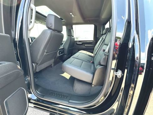 Used 2025 Chevrolet Silverado 2500 LTZ w/ LTZ Plus Package AWD/4WD image 22