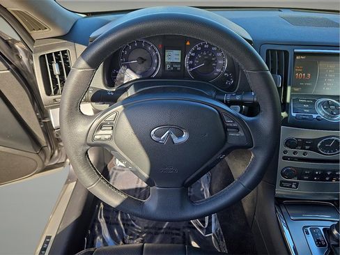 Used 2012 INFINITI G37 x w/ Premium Pkg image 21