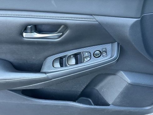 Certified 2022 Nissan Sentra SV image 8