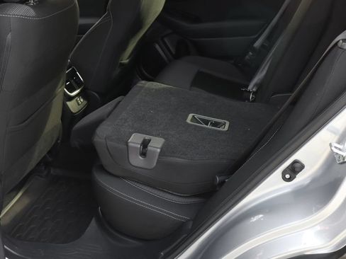 Used 2023 Subaru Outback Premium AWD/4WD image 37