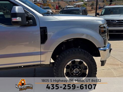 Used 2022 Ford F250 Lariat w/ Lariat Value Package AWD/4WD image 4