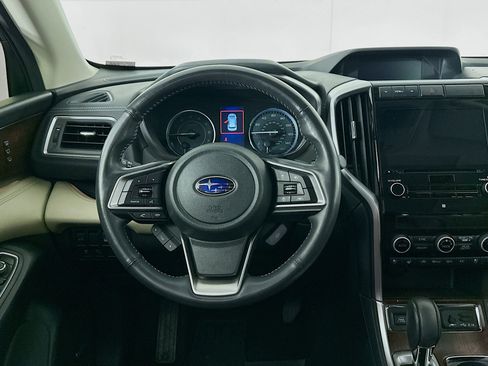 Used 2019 Subaru Ascent Touring w/ Popular Package #3 image 18
