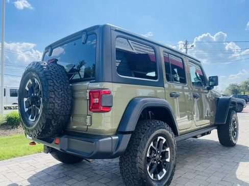 Used 2026 Jeep Wrangler Unlimited Rubicon AWD/4WD image 31