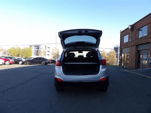 Used 2014 Hyundai Tucson Limited image 9