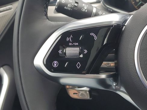 New 2026 Jaguar F-PACE R-Dynamic S image 15