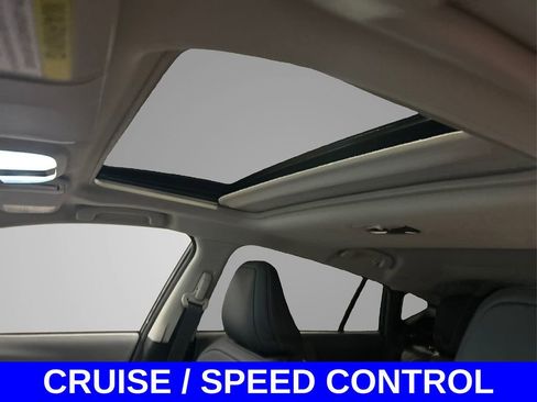 Certified 2025 Subaru Crosstrek 2.5i Limited w/ Crosstrek Mirror Package image 22