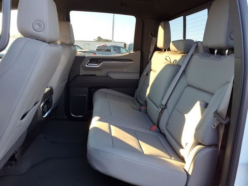 New 2026 GMC Sierra 1500 SLT w/ SLT Premium Plus Package image 5